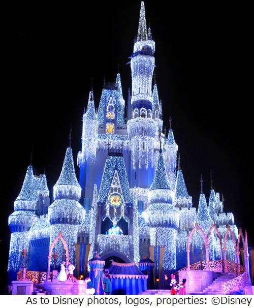 米シンデレラ城はキラキラ光る、フロリダディズニーのXmasイベント 