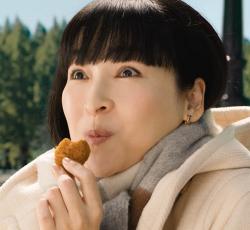 麻生久美子、許されるなら…「ずっと漫画を読んでいたいです（笑